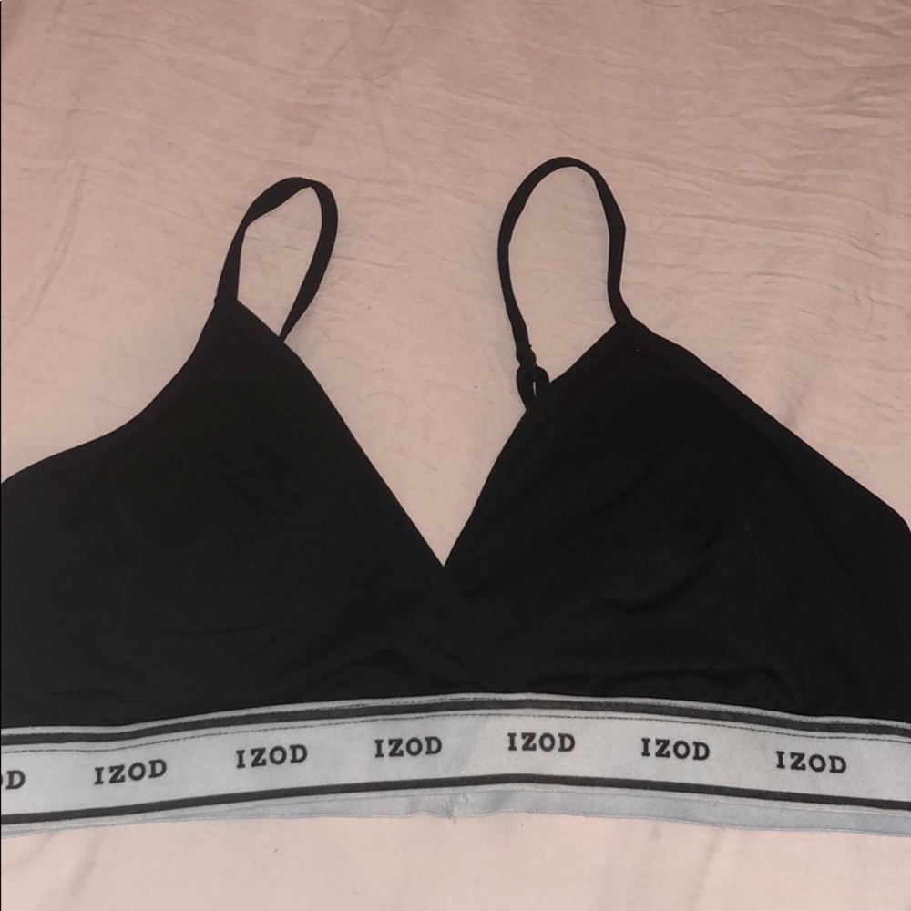 IZOD Tshirt bra